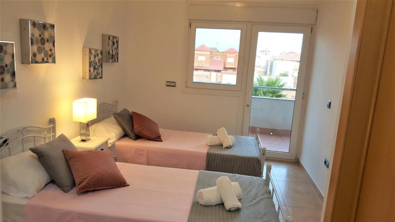 5 Bedrooms Private House 300M From Beach Рокетас-де-Мар Екстер'єр фото
